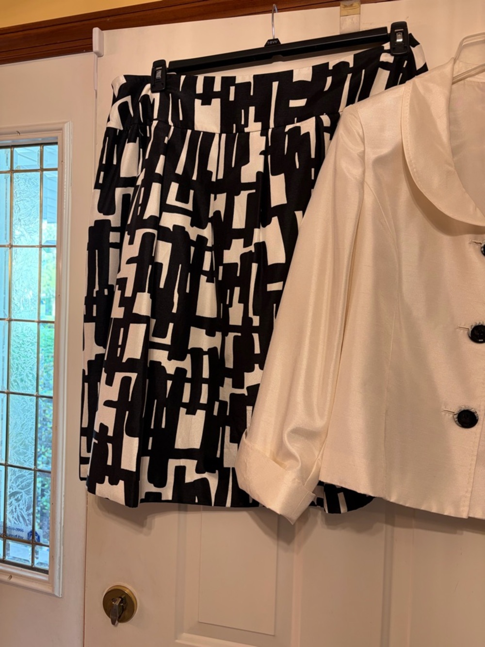 Kasper Cream Jacket with Black Buttons